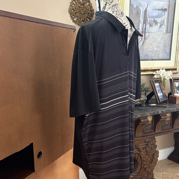 Oakley Black and Gray Polo short sleeve button neckline Size XXL - Picture 4 of 9